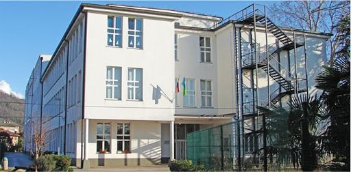  Osnovna šola Ivana Roba v Šempetru pri Gorici